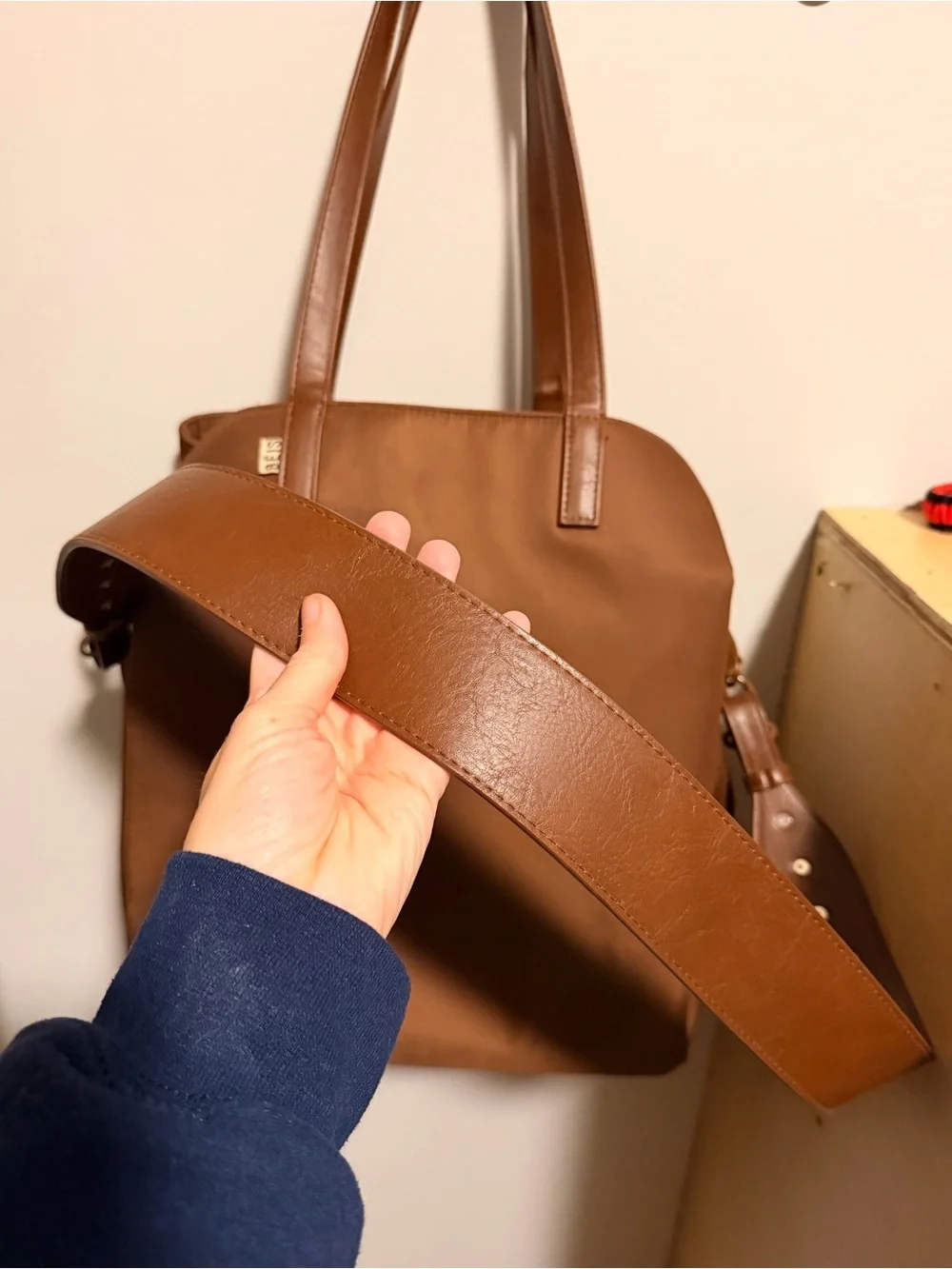 BÉIS The Commuter Tote in Maple Brown